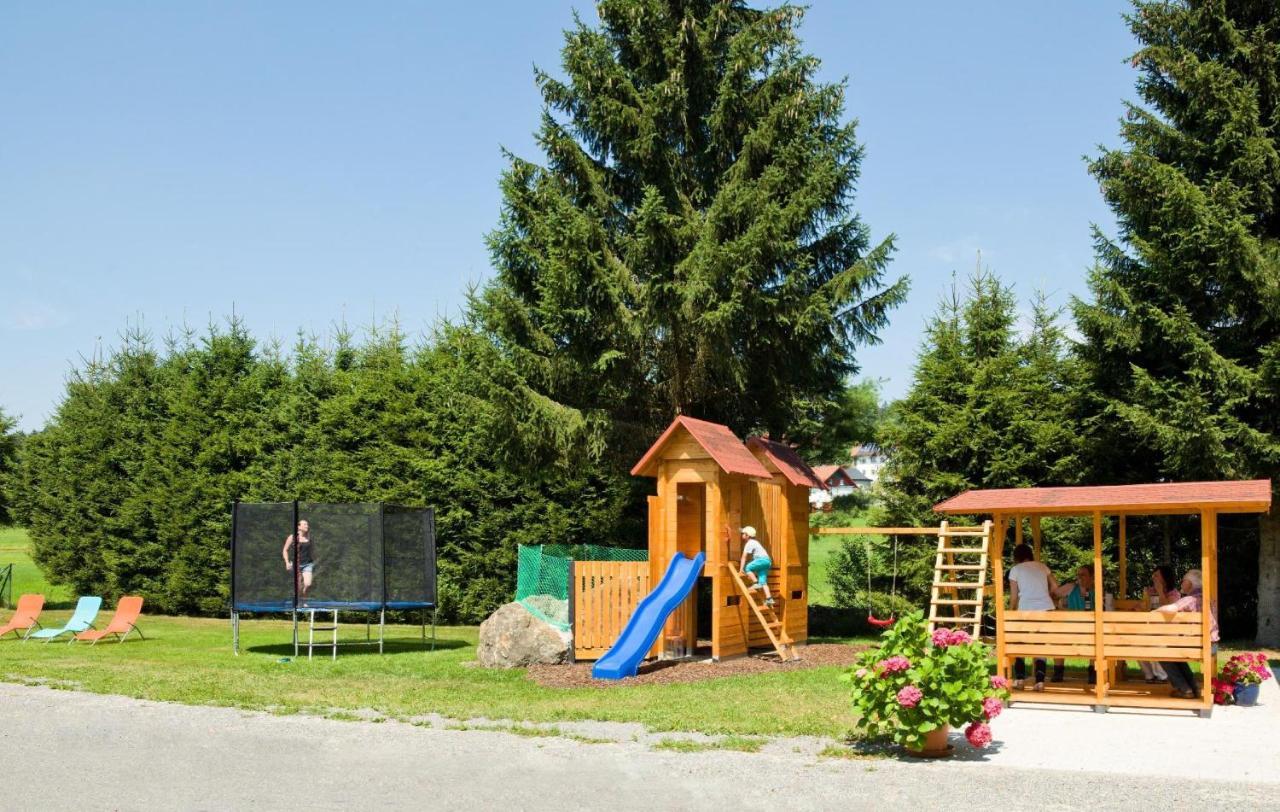 Pension Wiesengrund Нойшёнау Экстерьер фото